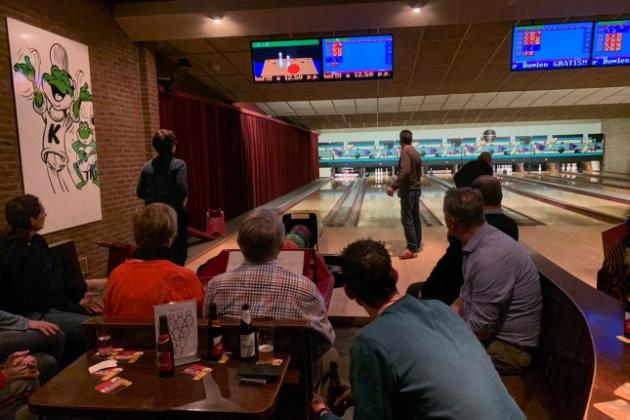 Bowlen met de personeelsvereniging